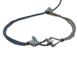 double thin cord bracelet/anklet on beige and gray with sailing ⛵ and north ⭐