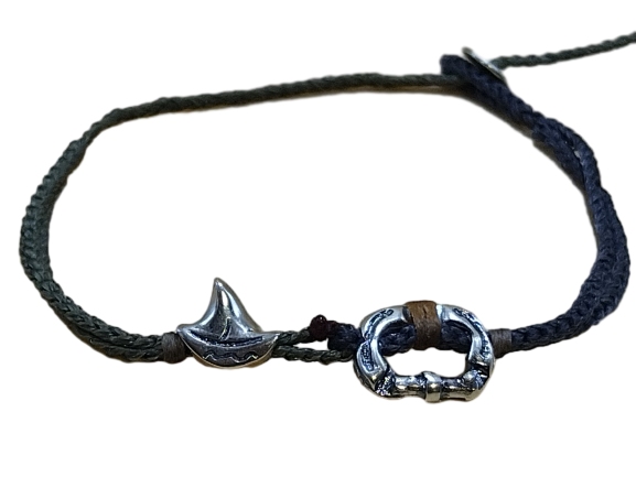 double thin cord bracelet/anklet on khaki and coal with sailing ⛵ & carabiner.